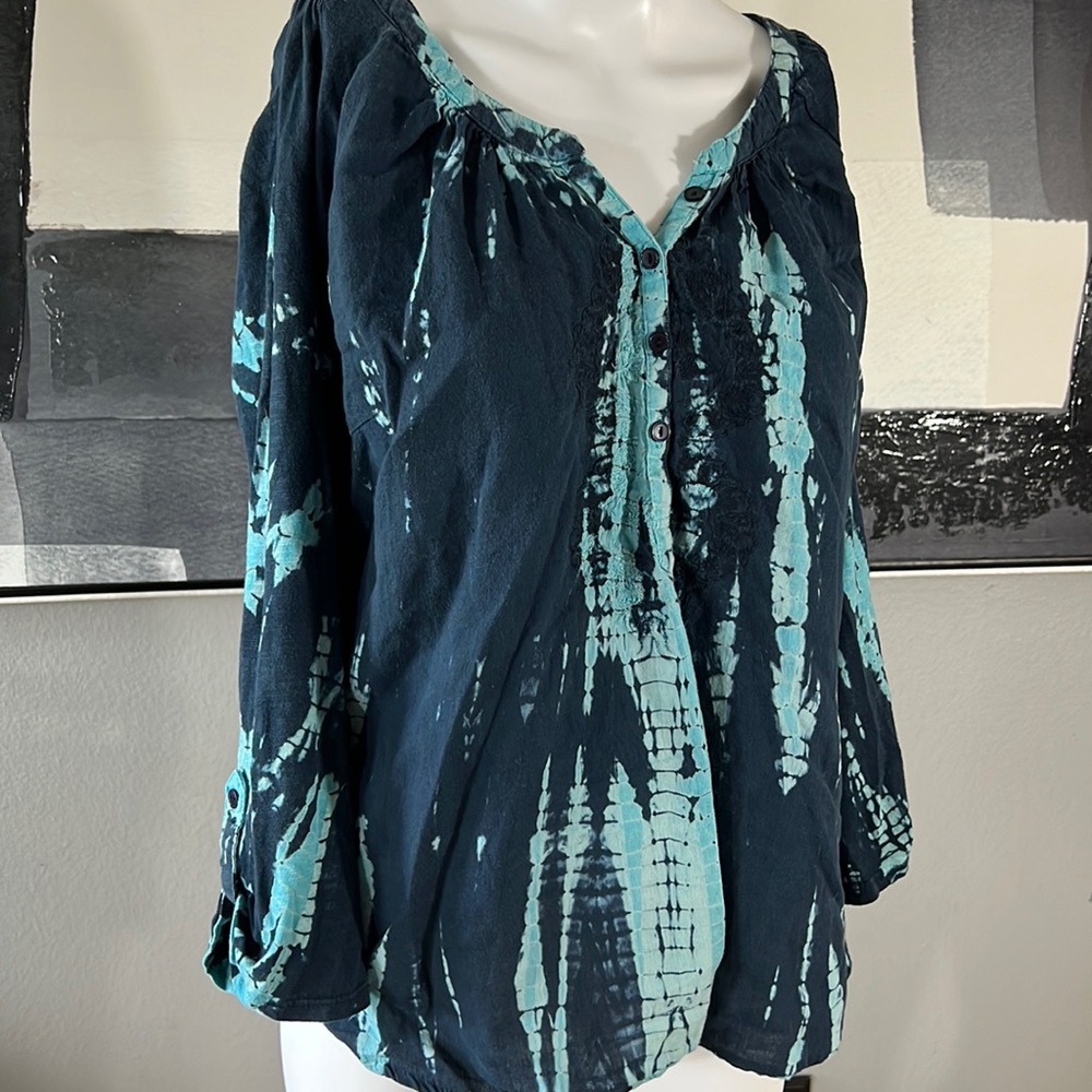 Size Small Top - image 1